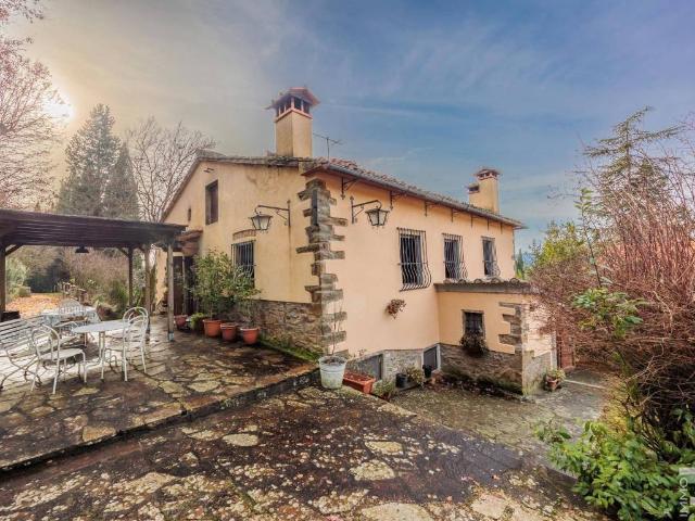 Rustico in vendita a Unione di Comuni Valdarno e Valdisieve, Rufina