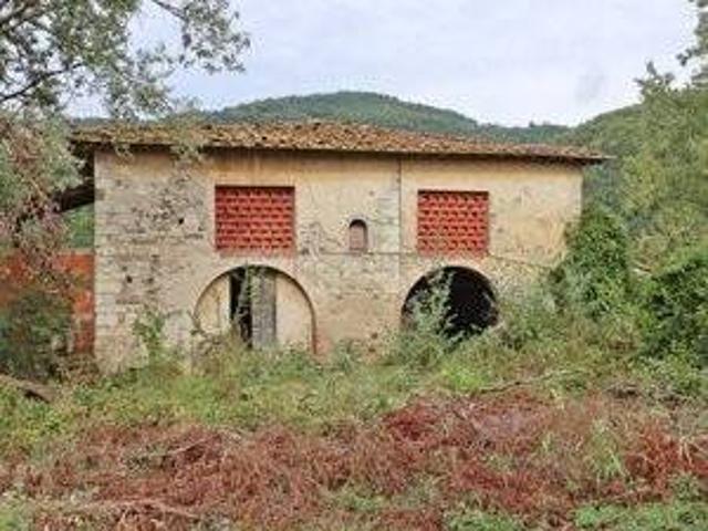 Rustico in vendita a Rufina, Firenze