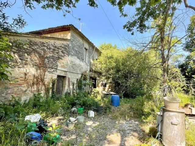 Rustico in vendita a Russi, Reggio Emilia
