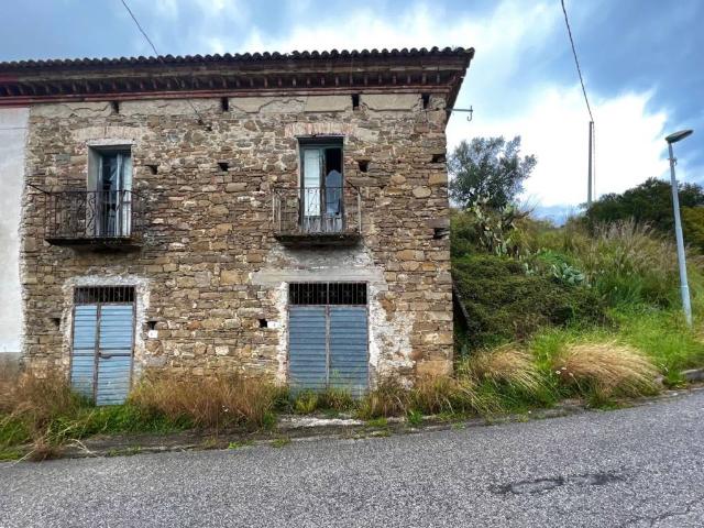 Rustico in vendita a Rutino, Campania