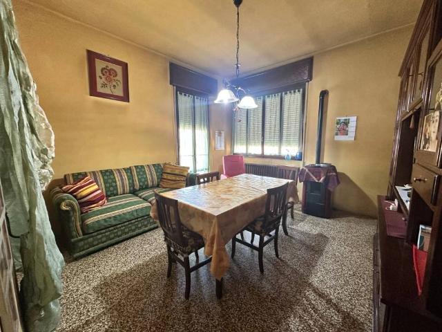 Rustico in vendita a Sabbioneta, Lombardia