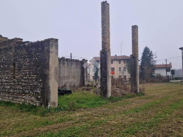 Rustico in vendita a Cavolano, Sacile