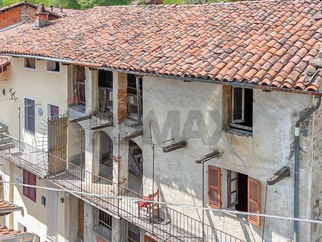 Rustico in vendita a Piemonte, Biella