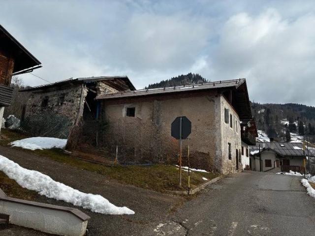 Rustico in vendita a Comunità di Primiero, Sagron Mis