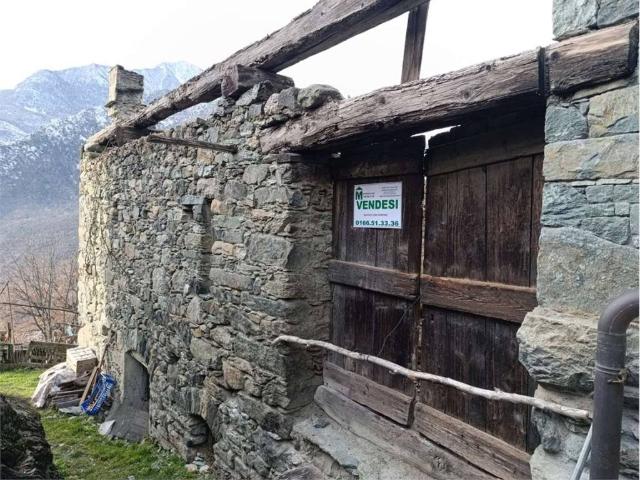 Rustico in vendita a Saint Vincent, Aosta