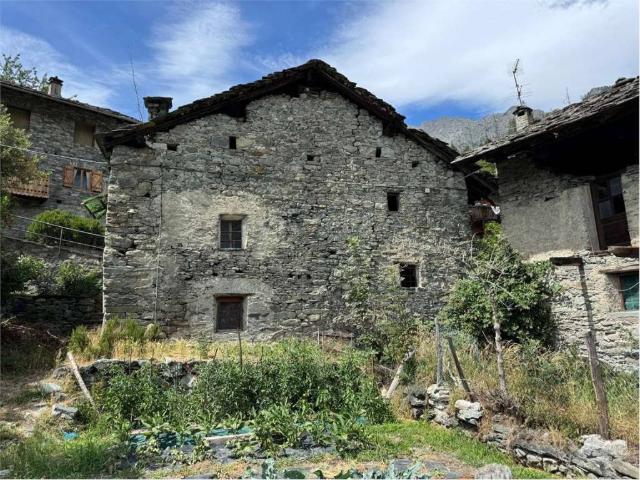 Rustico in vendita a Saint Vincent, Aosta