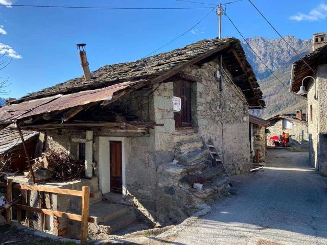 Rustico in vendita a Saint Vincent, Aosta