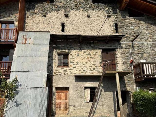 Rustico in vendita a Saint Vincent, Aosta