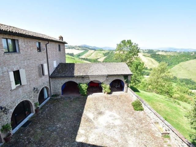 Rustico in vendita a Sala Baganza, Reggio Emilia