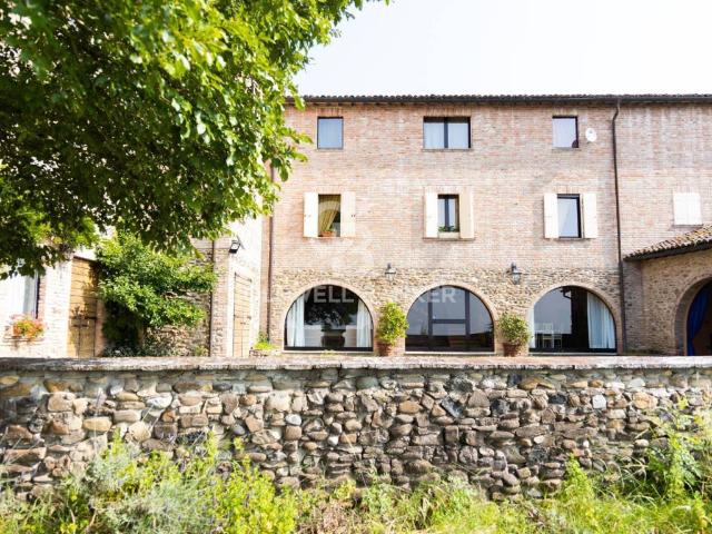 Rustico in vendita a Sala Baganza, Reggio Emilia
