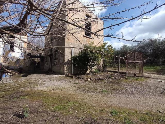 Rustico in vendita a Casa de Rosa, Salerno