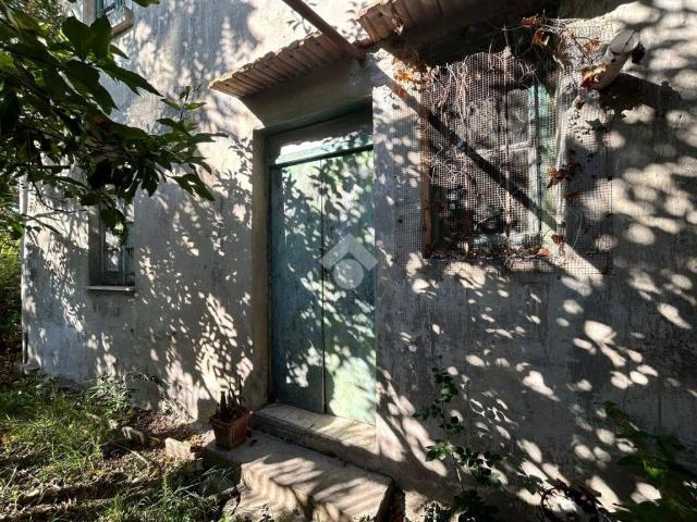 Rustico in vendita a Salerno, Campania