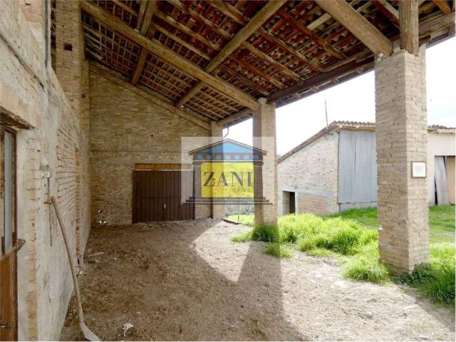 Rustico in vendita a Salsomaggiore Terme, Reggio Emilia