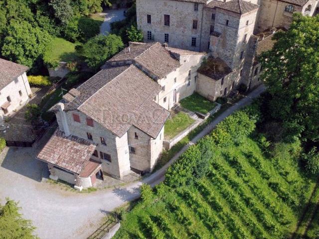Rustico in vendita a Scipione Castello, Salsomaggiore Terme