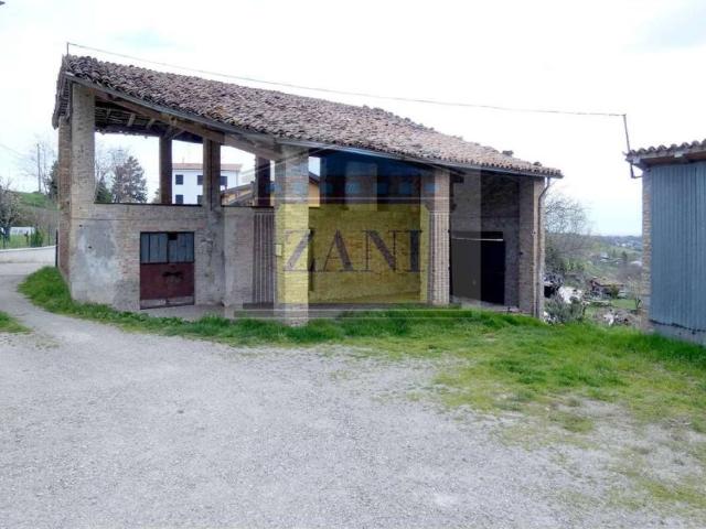 Rustico in vendita a Salsomaggiore Terme, Reggio Emilia
