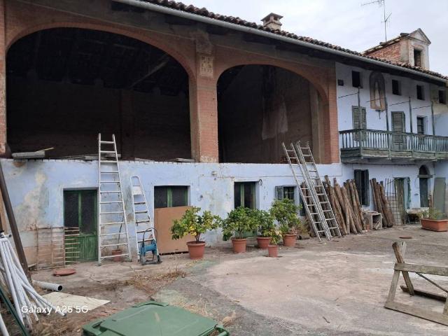Rustico in vendita a Piemonte, Vercelli