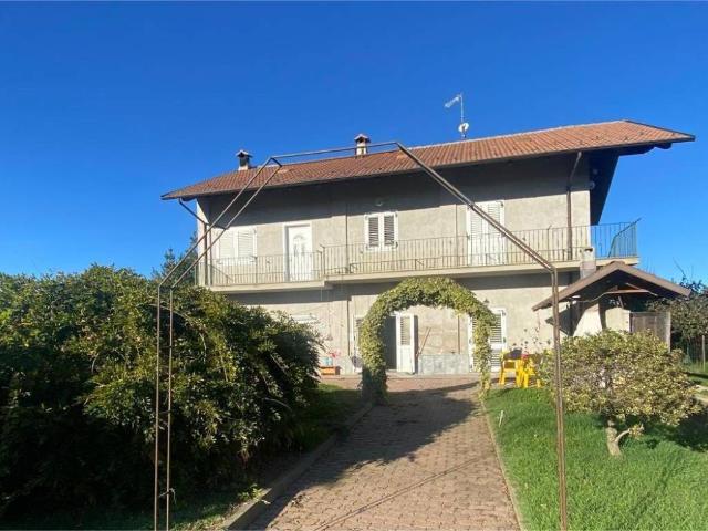 Rustico in vendita a Piemonte, Vercelli