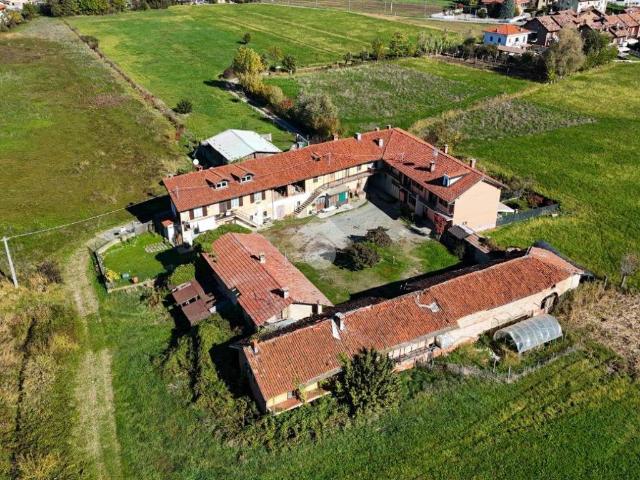 Rustico in vendita a Stella, Piemonte