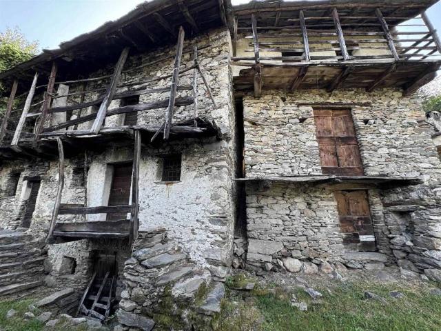 Rustico in vendita a Comunità montana della Valchiavenna, San Pietro Samolaco