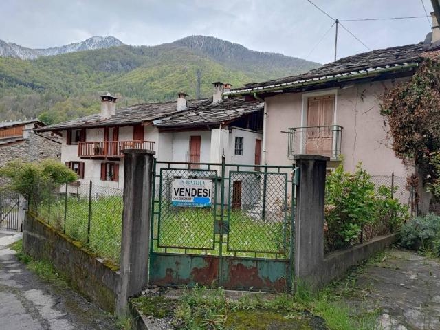 Rustico in vendita a Palazzo, Piemonte