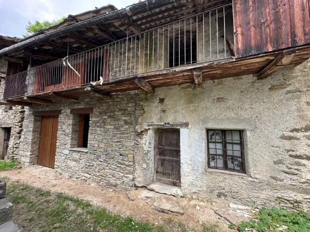 Rustico in vendita a Fiandrini, Sampeyre