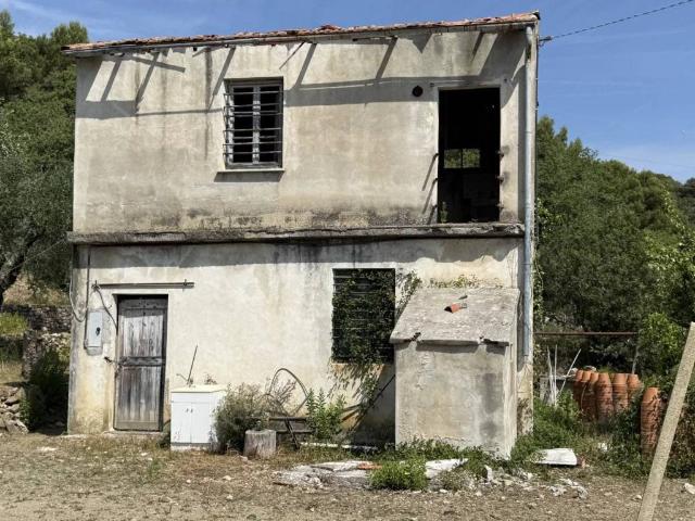 Rustico in vendita a San Bartolomeo Al Mare, Liguria