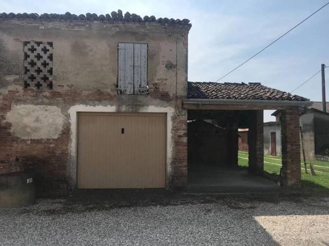 Rustico in vendita a San Benedetto Po, Lombardia