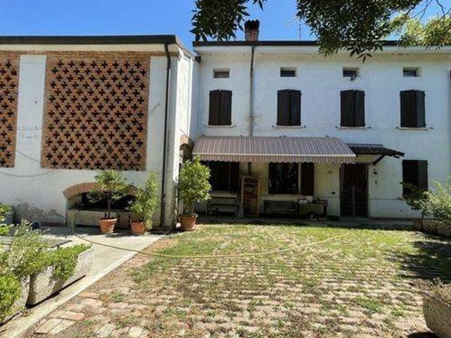 Rustico in vendita a San Benedetto Po, Lombardia