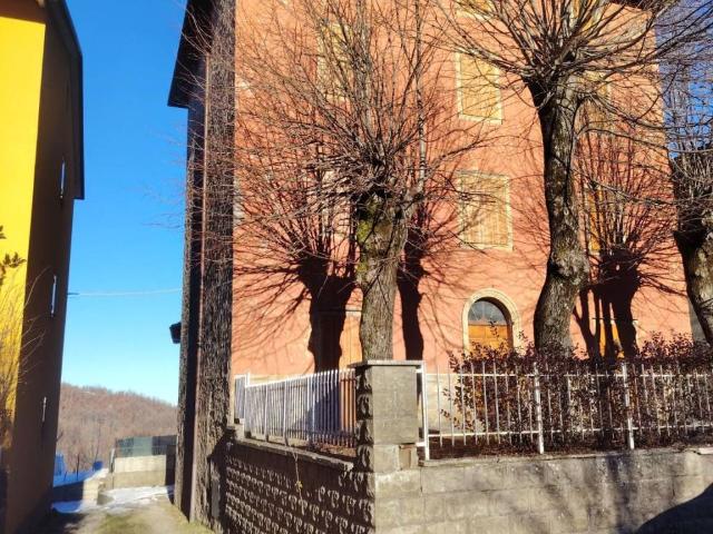 Rustico in vendita a Unione dell'Appennino Bolognese, San Benedetto Val Di Sambro