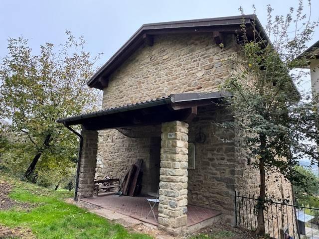 Rustico in vendita a Unione dell'Appennino Bolognese, San Benedetto Val Di Sambro