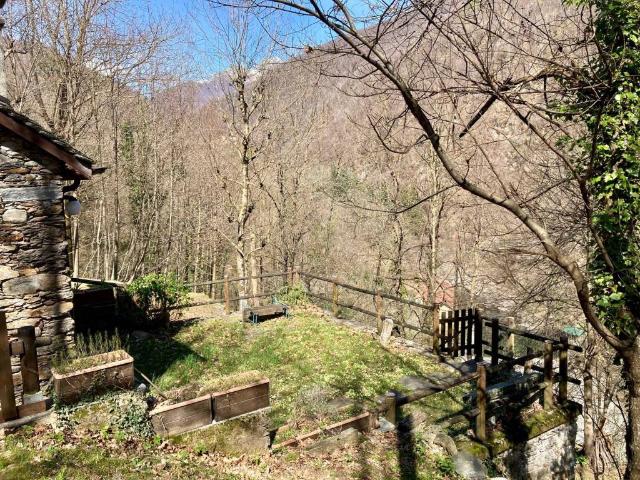Rustico in vendita a Piemonte, Verbano-cusio-ossola