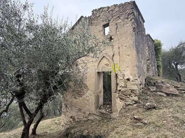Rustico in vendita a Vallecrosia, Liguria