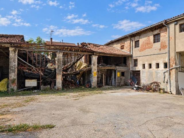 Rustico in vendita a San Bonifacio, Verona