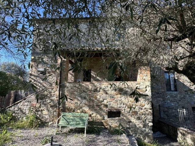 Rustico in vendita a Fabro, Umbria