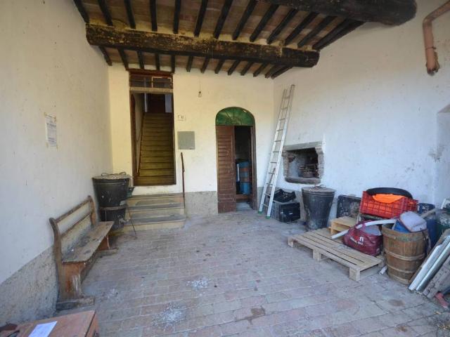 Rustico in vendita a San Casciano in Val di Pesa, Bargino