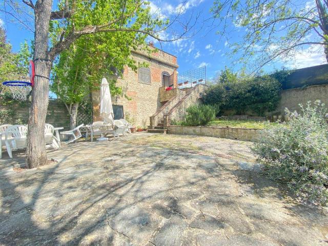 Rustico in vendita a San Casciano in Val di Pesa, Spedaletto