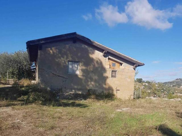 Rustico in vendita a San Cataldo, Sicilia