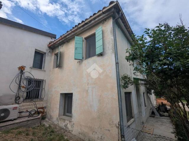 Rustico in vendita a Fornace, San Clemente