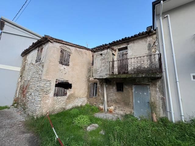 Rustico in vendita a San Clemente, Reggio Emilia