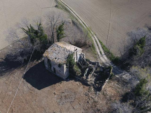 Rustico in vendita a Solfanuccio, Marche