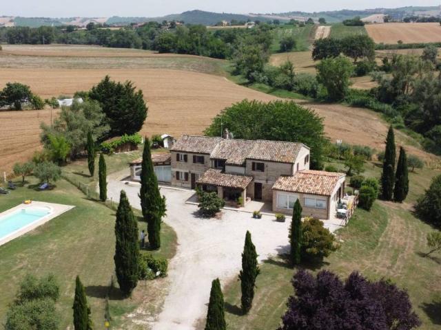 Rustico in vendita a Marche, Pesaro E Urbino