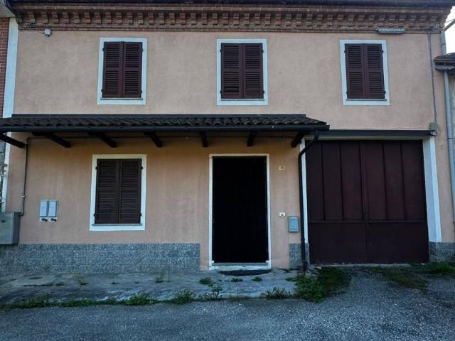 Rustico in vendita a Piemonte, Asti