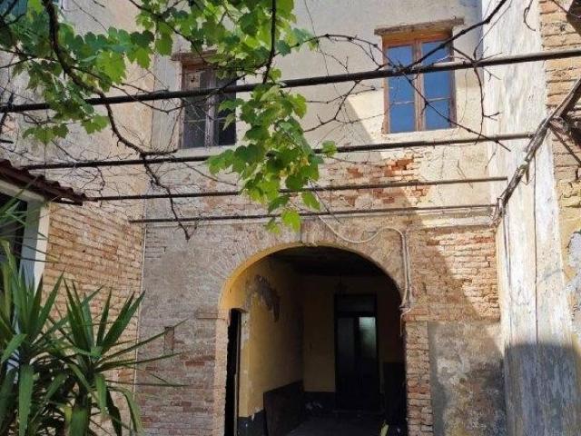Rustico in vendita a Triulzo, San Donato Milanese