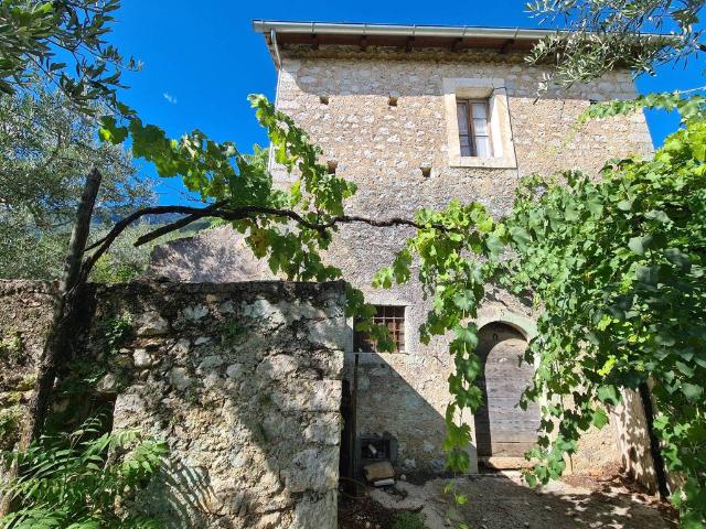 Rustico in vendita a San Donato Val Di Comino, Lazio