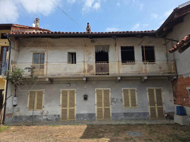 Rustico in vendita a Centro, San Francesco al Campo