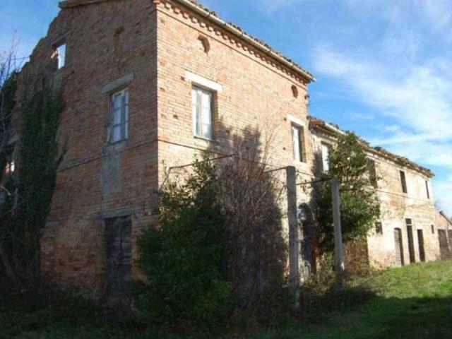 Rustico in vendita a Marche, Macerata