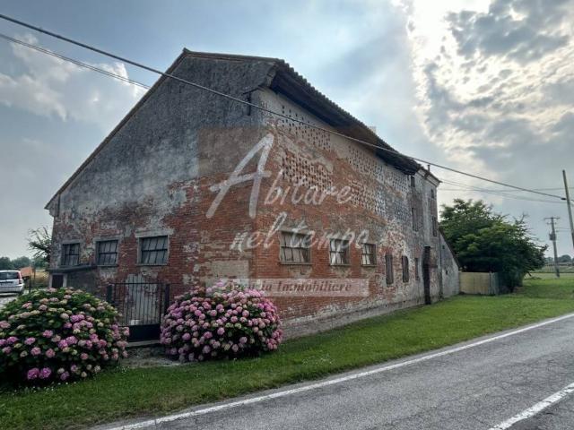 Rustico in vendita a San Giorgio In Bosco, Veneto