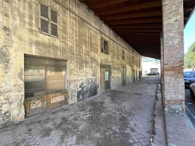 Rustico in vendita a San Giorgio Piacentino, Reggio Emilia