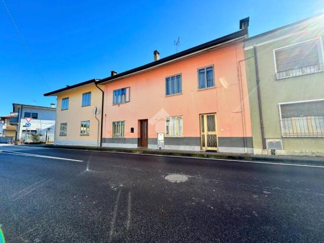 Rustico in vendita a San Giovanni Al Natisone, Friuli-Venezia Giulia