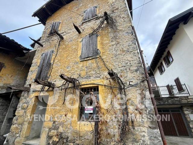 Rustico in vendita a Comunità Montana della Valle Brembana, San Giovanni Bianco